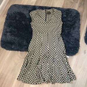 Grey patterned Taylor dress